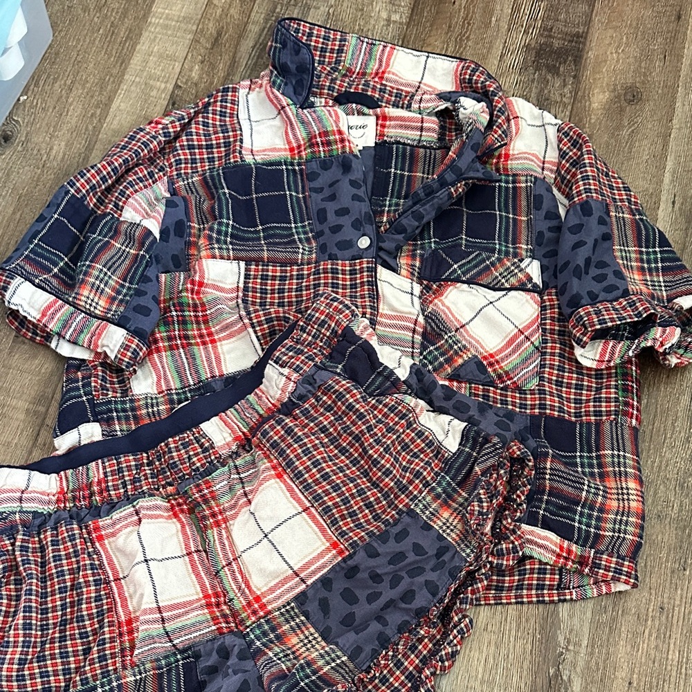 American Eagle Christmas pajamas